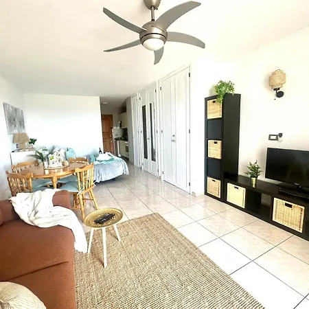 Apartment Pure Calm By Deihu Experiences *